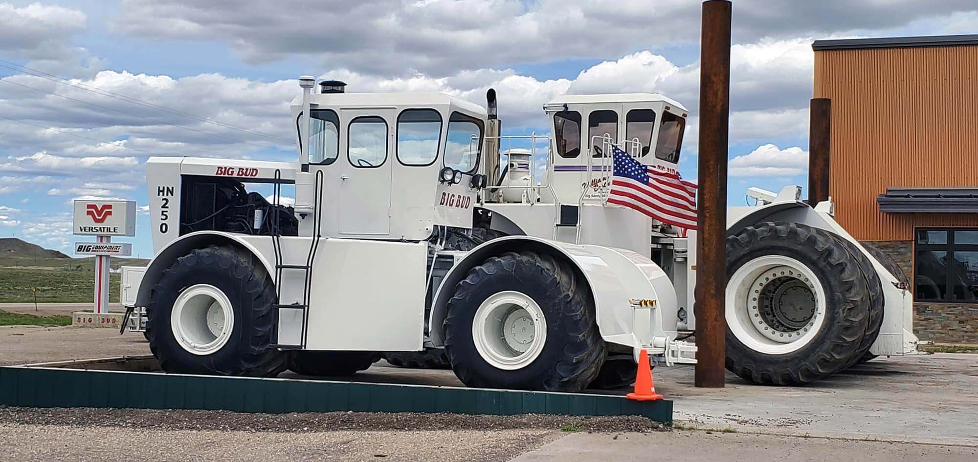 BIG BUD 400 300 HP or Greater Tractors For Sale | www.bigequipment.com